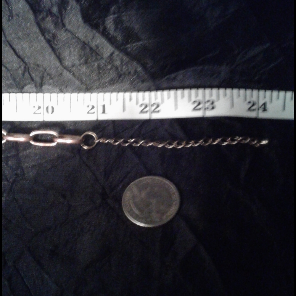 necklace - Picture 4 of 5